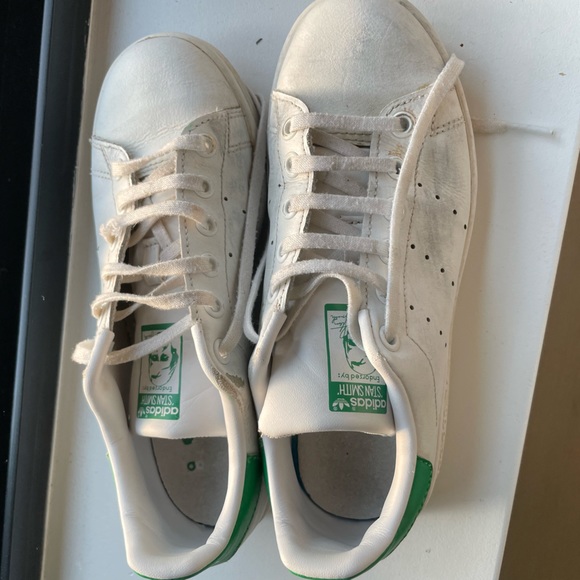 Adidas shoes - Picture 4 of 5